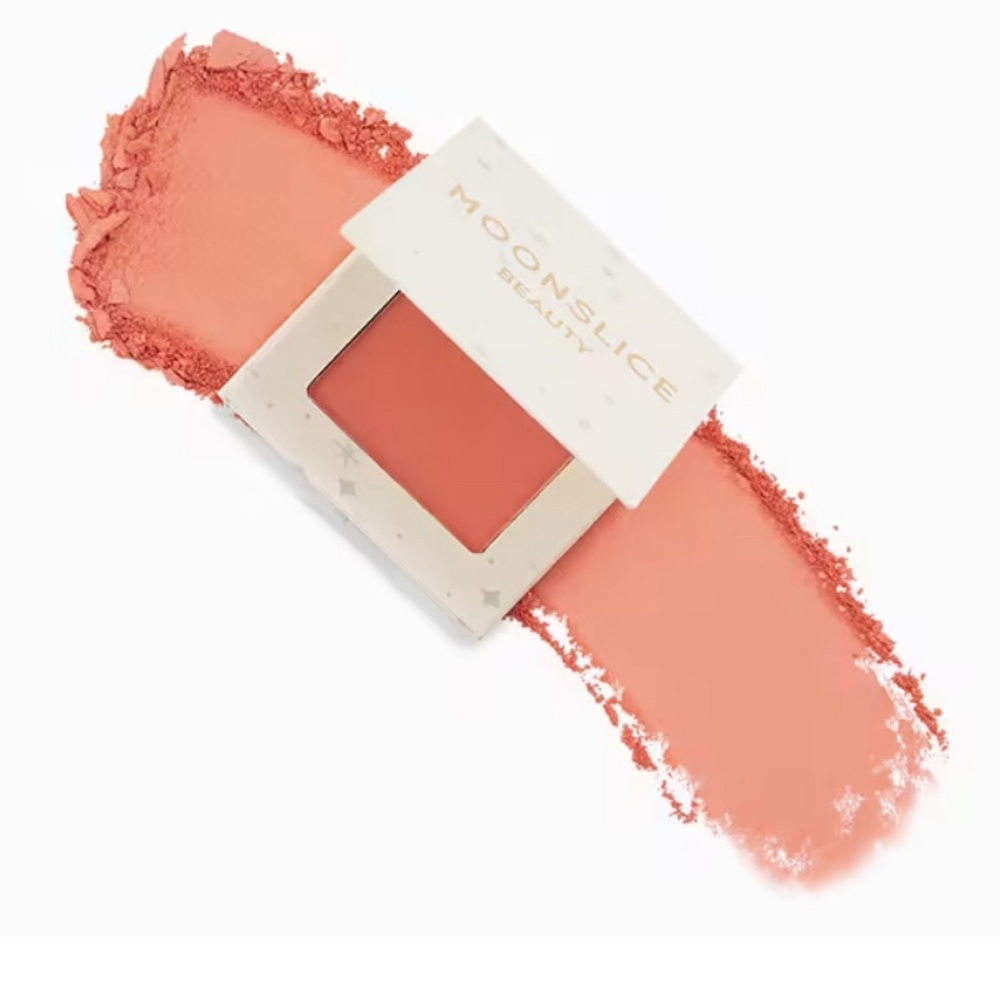 MOONSLICE BEAUTY
Pressed Blush